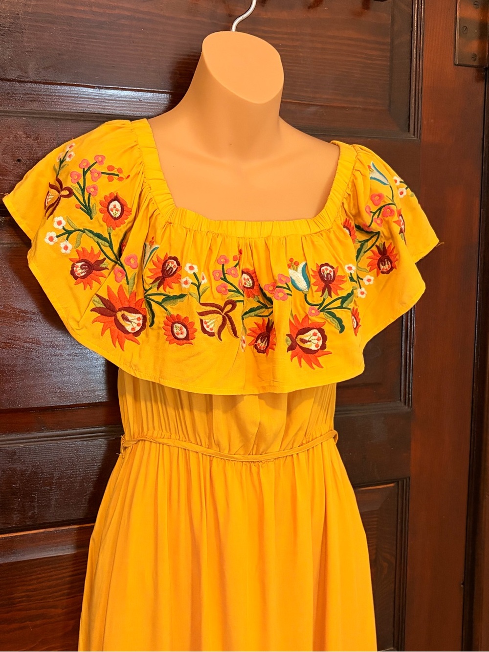 DAVI & DANI Yellow Embroidered Off-Shoulder Maxi Dress